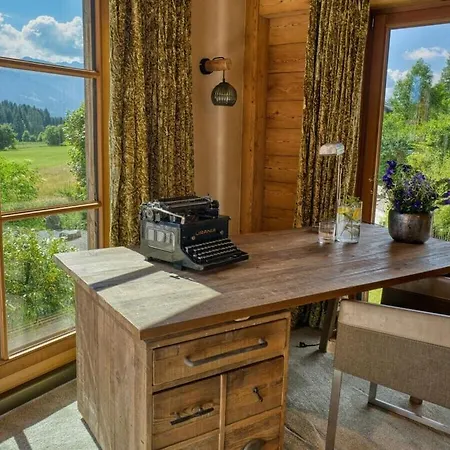 Premium Retreat *